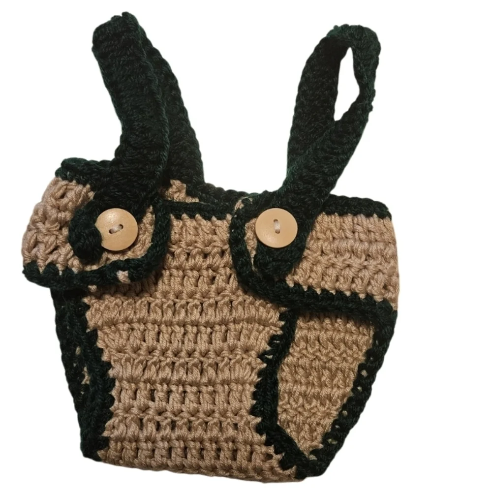 Hand Crafted Newborn 3-pc Set Crochet Photography props Hat diaper cover-up boot